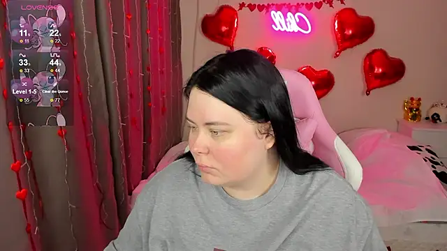 Akemi BBW online show from February 18, 4:44 am