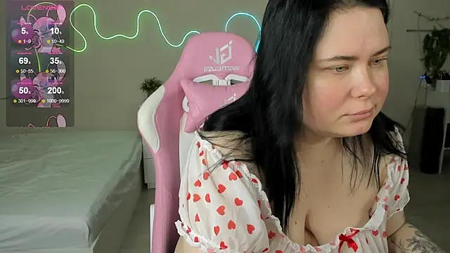 Akemi BBW online show from July 6, 7:46 am
