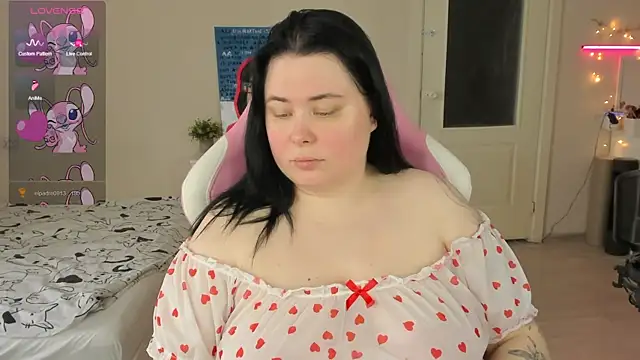 Akemi BBW online show from June 20, 7:23 am