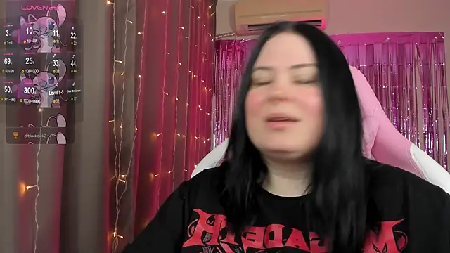 Akemi BBW online show from April 28, 1:37 pm