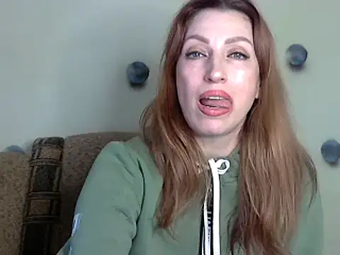 Jillian Pattie online show from November 20, 12:28 pm