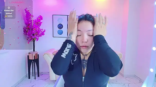 Isa reel online show from December 2, 7:49 pm