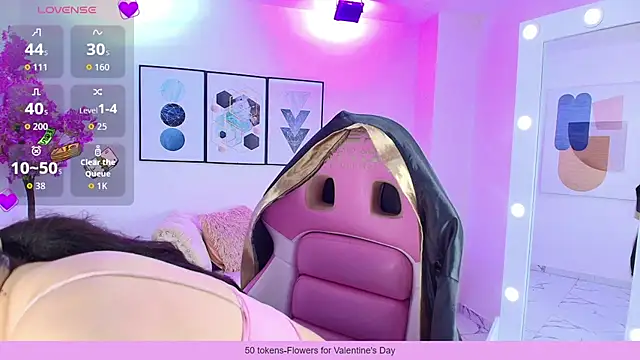 Isa reel online show from February 27, 8:30 pm