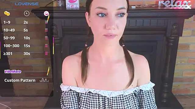 AlexaStoun online show from July 6, 2:55 pm