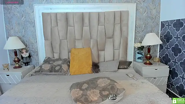 naughty-goddessts online show from March 17, 3:05 pm