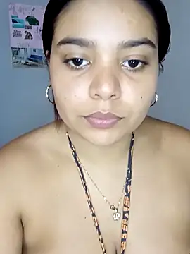 stefanie010 online show from October 31, 5:50 pm