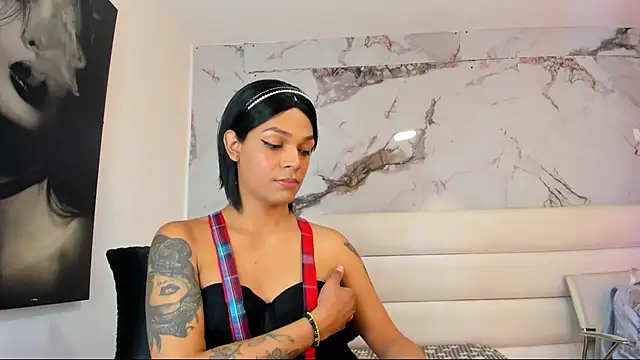 emily lady20 online show from June 22, 3:11 am