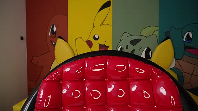 miss  pamela online show from November 18, 11:11 am