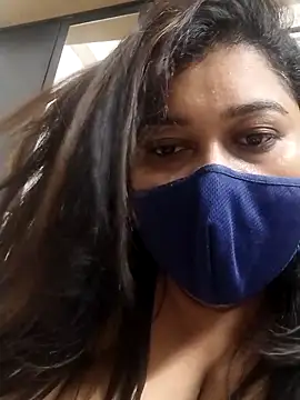 indianlisa5 online show from June 7, 8:48 pm