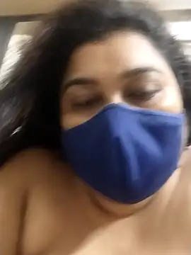 indianlisa5 online show from June 17, 8:43 pm
