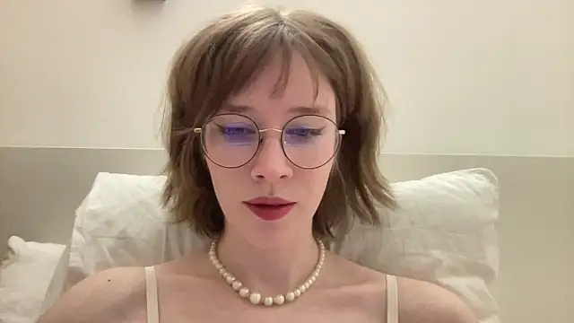 ms christiana online show from May 14, 8:14 pm