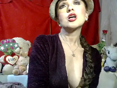 Snapshot of hottieperla chatting on October 11, 8:22 pm hottieperla online show from October 11, 8:22 pm