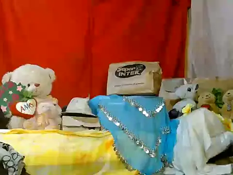 hottieperla online show from June 11, 7:22 pm