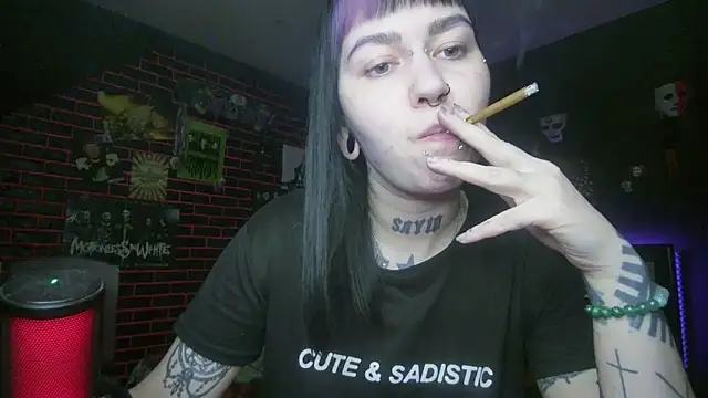 MoorderxDoll online show from February 15, 8:30 pm