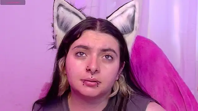 Sachi Meow online show from June 23, 7:45 pm