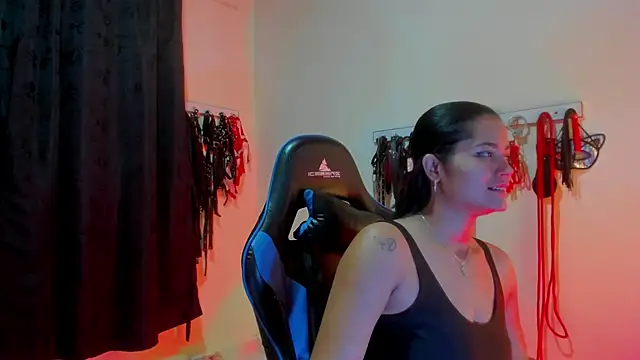 scarlet-kennedy98 online show from October 24, 12:39 am