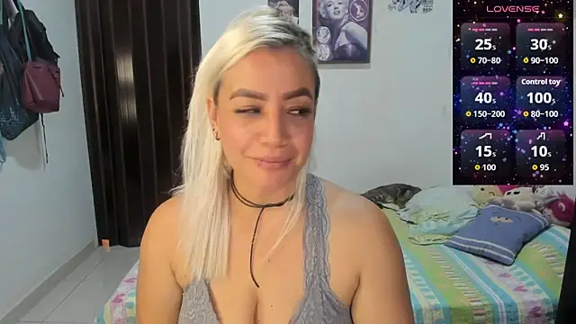 Snapshot of LuCKy_JoK chatting on September 22, 1:20 pm LuCKy JoK online show from September 22, 1:20 pm