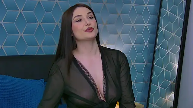 KassieWeins online show from June 14, 6:52 pm