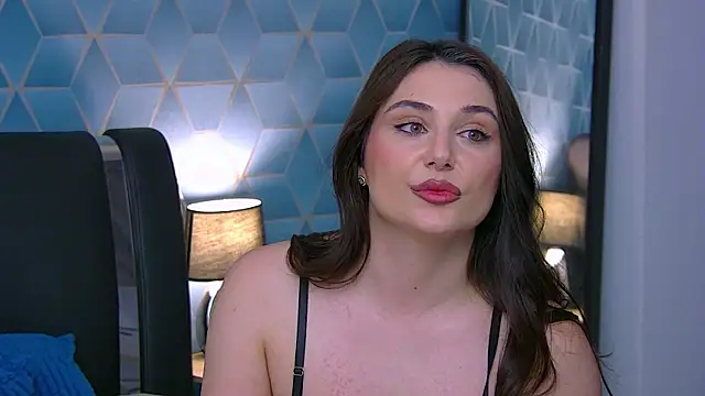 KassieWeins online show from July 30, 8:53 pm