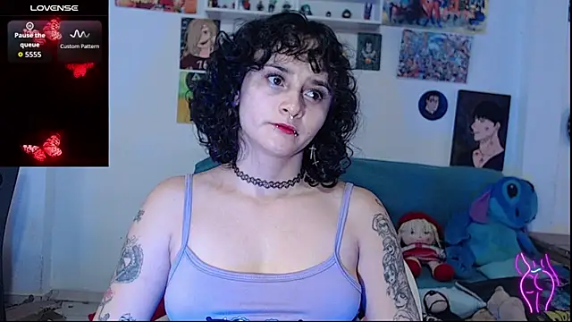 kitty22  online show from November 12, 12:58 pm