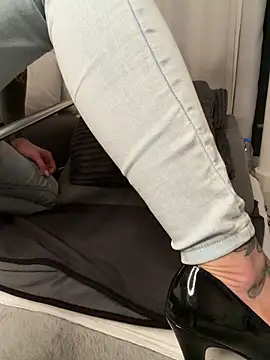 Laurahorney xo online show from February 16, 7:47 pm