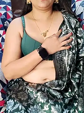 Unique Housewife online show from September 16, 2:25 pm