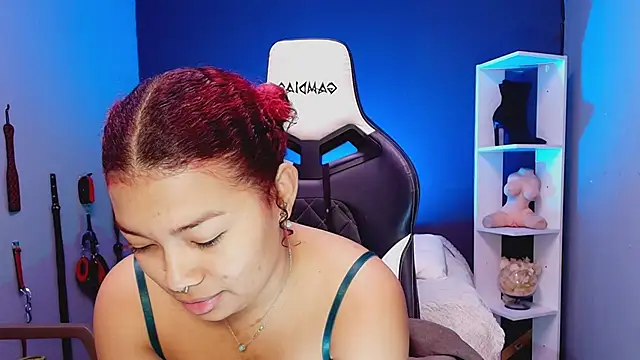 JadaRoberts online show from December 18, 12:32 pm