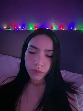 ShannonShanny online show from February 10, 8:23 pm