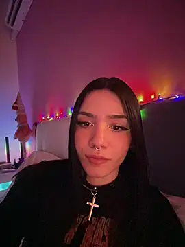 ShannonShanny online show from March 15, 4:09 pm