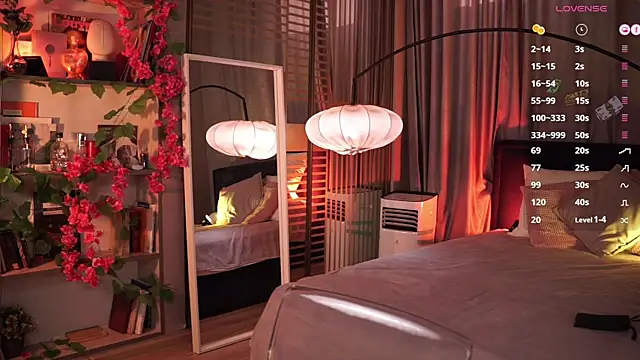 askaudrey  online show from September 10, 1:44 pm