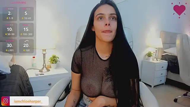 ChloeHarper  online show from November 8, 11:48 am