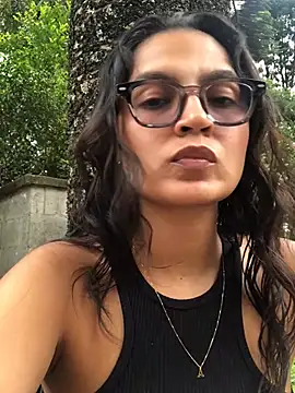 Gia Mazzon online show from June 30, 5:01 pm