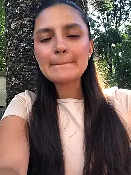 Gia Mazzon online show from June 12, 8:39 pm