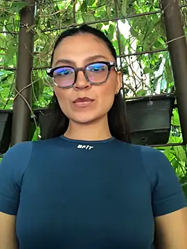 Gia Mazzon online show from March 17, 5:17 pm