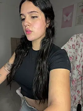 violet-333 online show from May 25, 5:12 pm