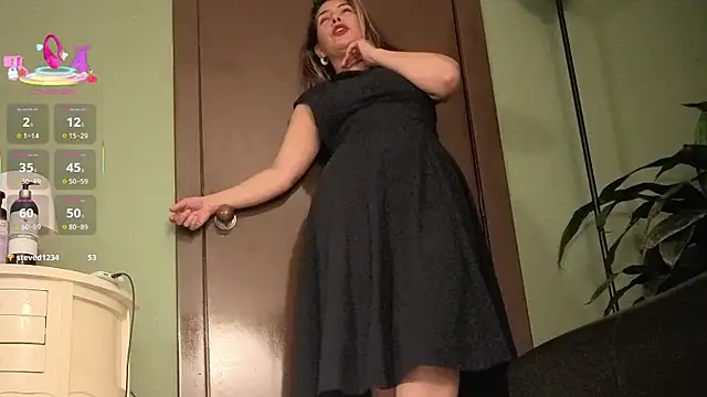 scarlett moore online show from July 28, 4:39 pm