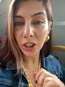 scarlett moore online show from September 28, 2:33 pm