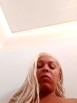 transgirl26 online show from July 7, 1:47 pm