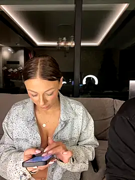 SexOnMyLvL online show from November 6, 10:15 pm