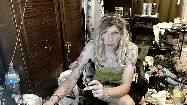 Ombeline1 online show from July 3, 10:27 pm