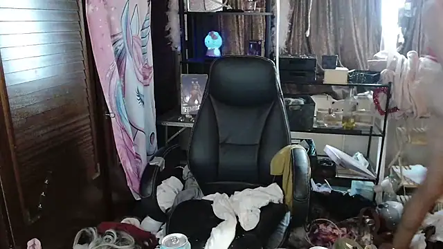 Ombeline1 online show from October 22, 3:06 pm