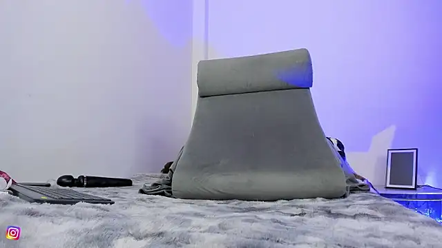 mariana preciado online show from March 27, 7:32 am