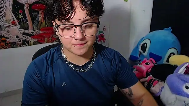 isabeautyx19 online show from July 15, 2:38 am