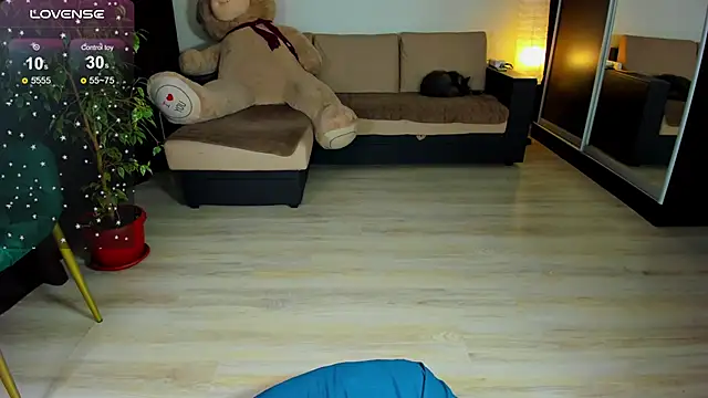 Carolina bby online show from March 24, 7:41 pm