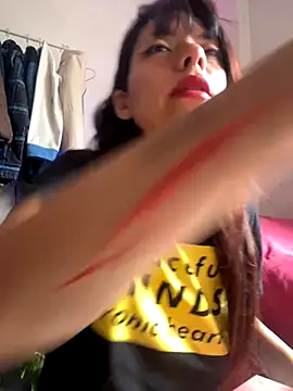 melisabunnny online show from November 11, 12:57 pm