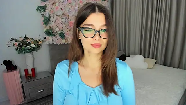 ContinentOfTranquility online show from October 14, 1:19 am