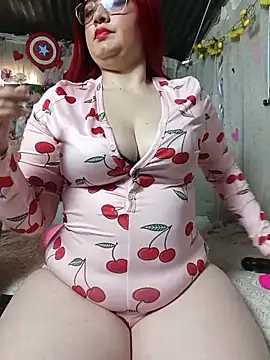 Snapshot of NinaGauther chatting on September 22, 5:11 pm NinaGauther online show from September 22, 5:11 pm