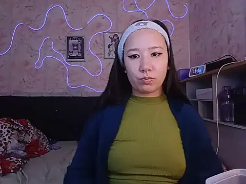 Japabaixinha online show from June 18, 4:56 pm