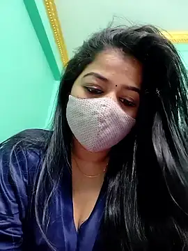 Monalisa Singh online show from January 17, 6:37 pm