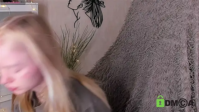 MalenaErnman online show from October 14, 10:40 am